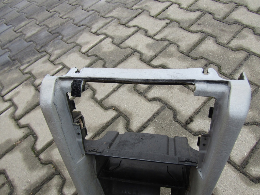 3 mercedes w124 тунель середній szary Київ