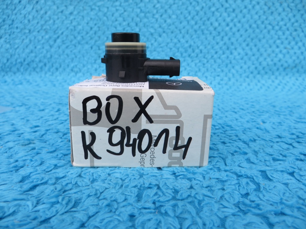 фото №1, Mercedes w117 gla w156 cla датчик парковки