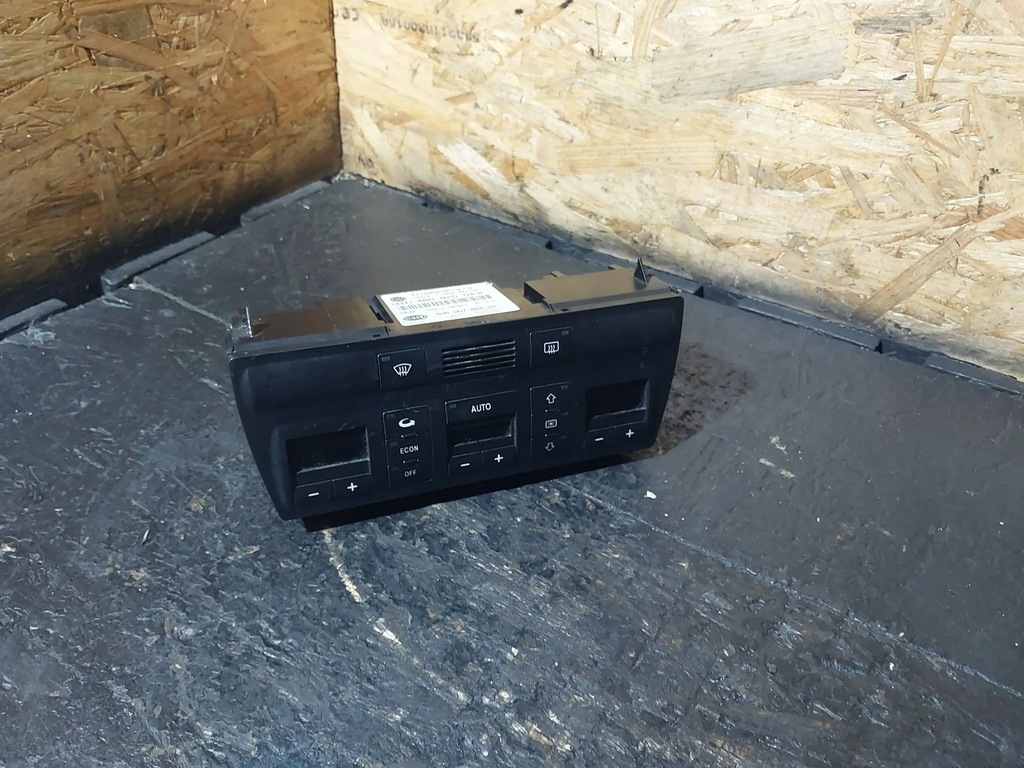 фото №7, Панель кондиціонера обдув audi a6 c5 4b 4b0820043f