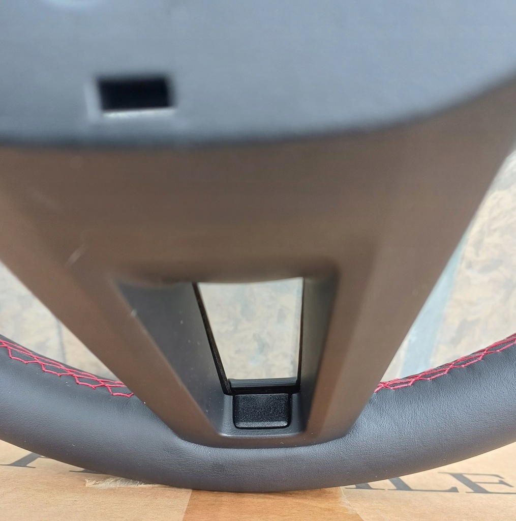 фото №12, Повітропровід porsche taycan gts карбон шкіра