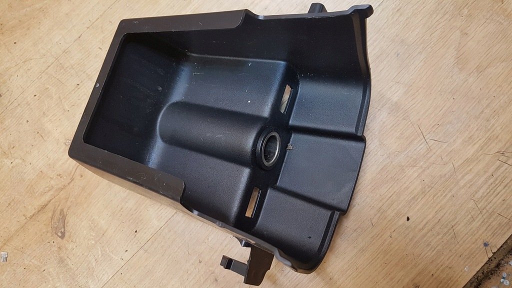 фото №1, Роз'єм прикурювача бардачок opel astra j lift