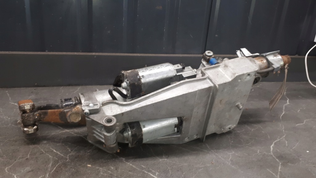 A2204620220g колонка рулевая mercedes w220 в Украине