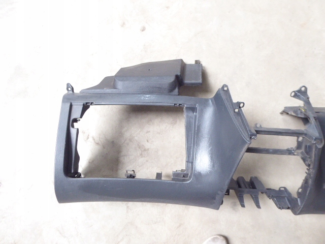 фото №7, Corolla e12 приборная панель приборная нижняя kombi 5d