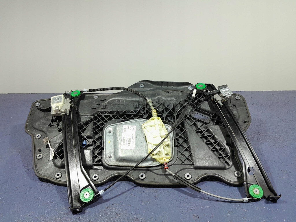 фото №5, Vw scirocco підйомник скло перед передній правий 1k8837402p