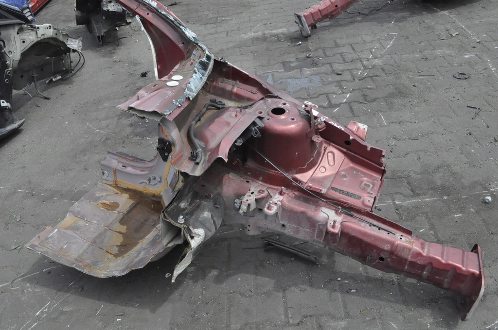 фото №7, Volvo v40 чверть лонжерон ліва перед передня