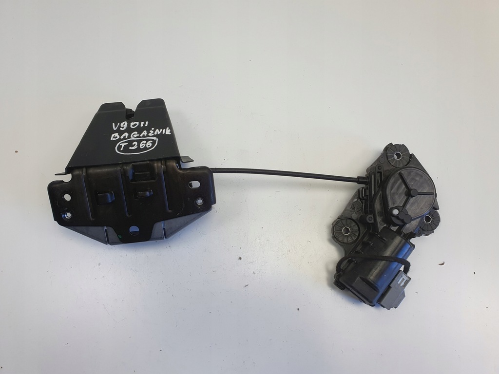 фото №1, Volvo xc90 ii v90 ii замок кришки багажника 31349975