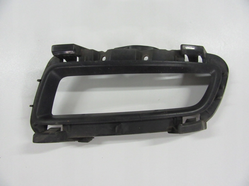 Купити Захист рамка протитуманної фари бампера ліва mazda 3 lift