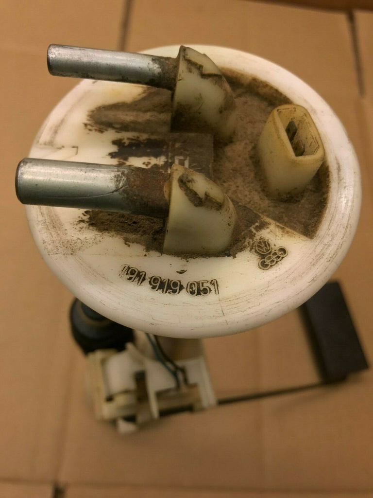 фото №6, Volkswagen golf ii 1984 датчик рівня пального