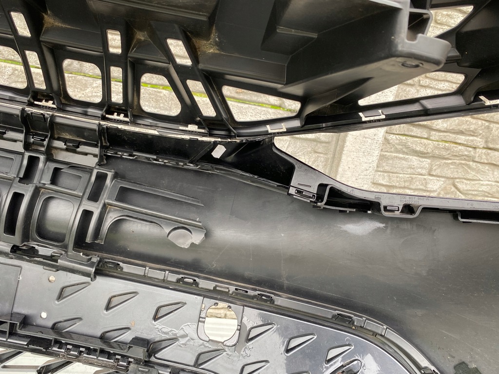 фото №10, Seat born cupra 10e бампер перед