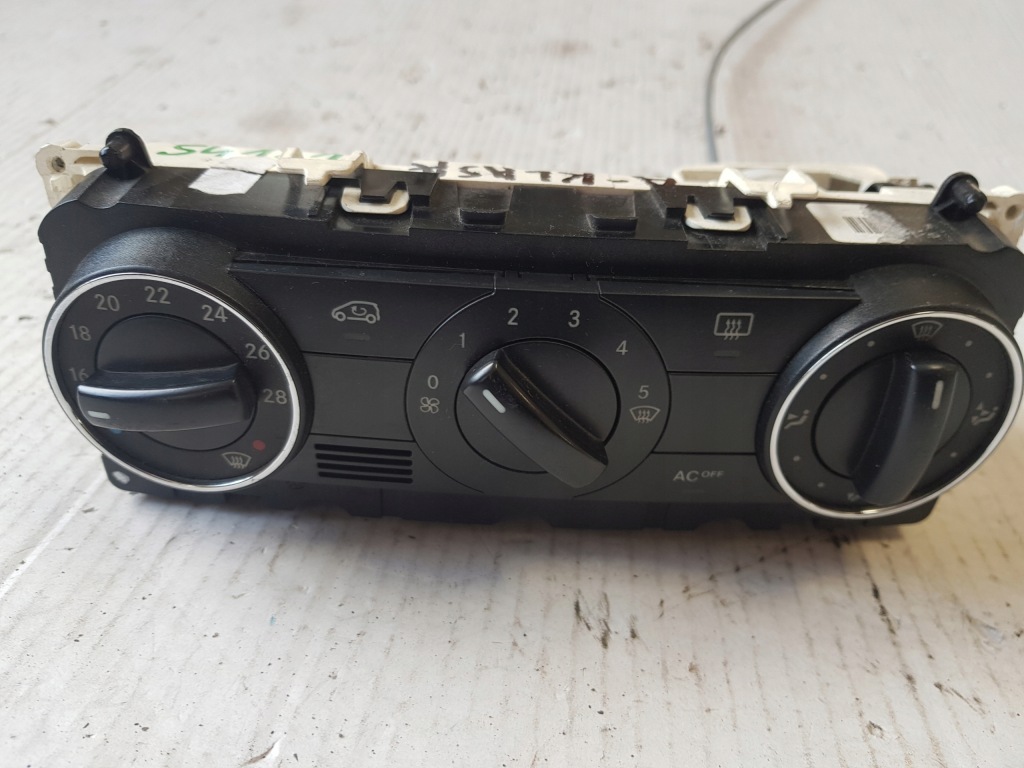 Купить Панель обдув кондиционера mercedes a169 a-klasa