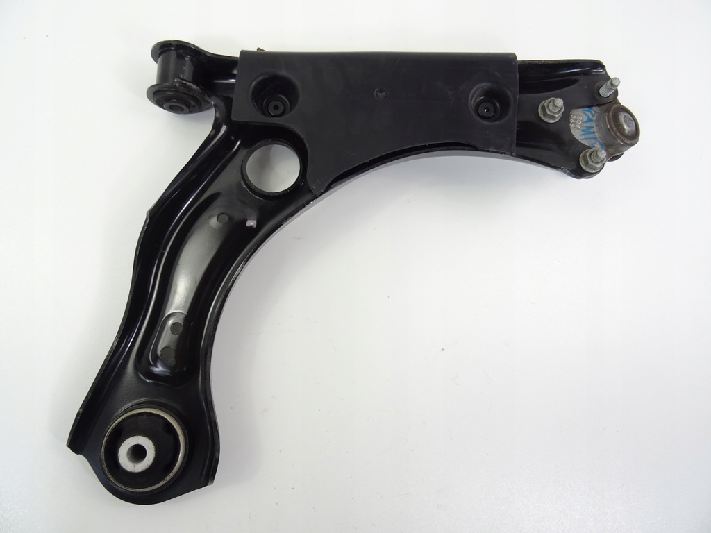 фото №7, Kamiq 1.0tsi рычаг левый перед 2q0407151d 2020