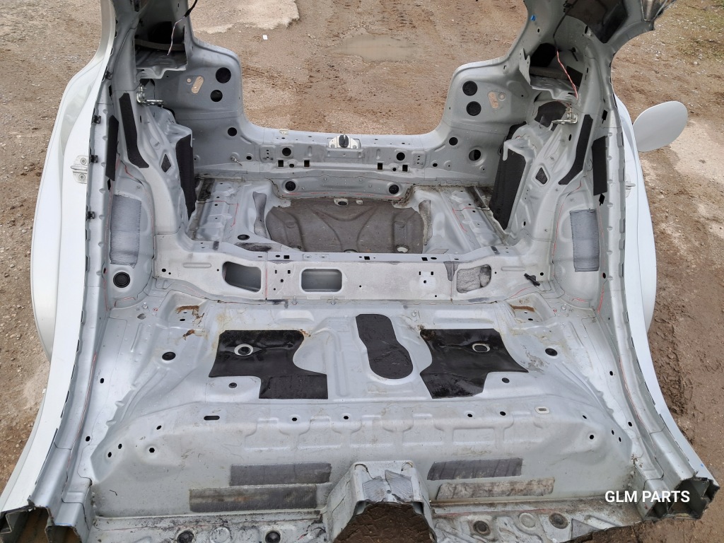 фото №11, Mercedes a klasa w176 задня піддон крила pas задній dupa