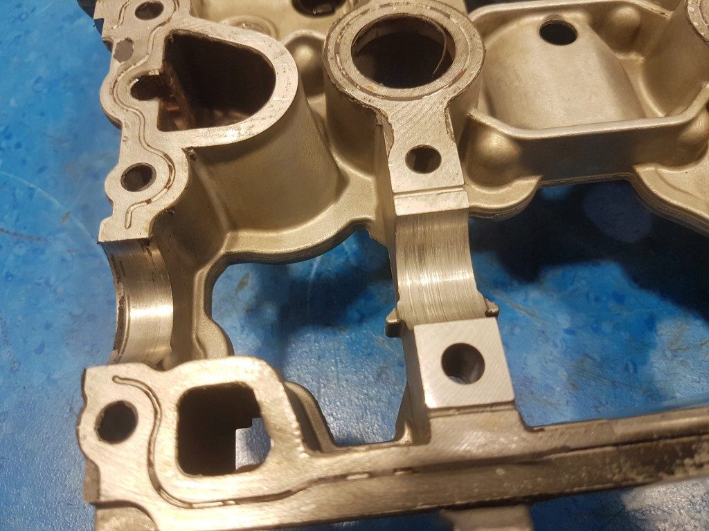 фото №5, Audi a5 8t 2.0 tfsi cdnb головка двигателя 06h103373k