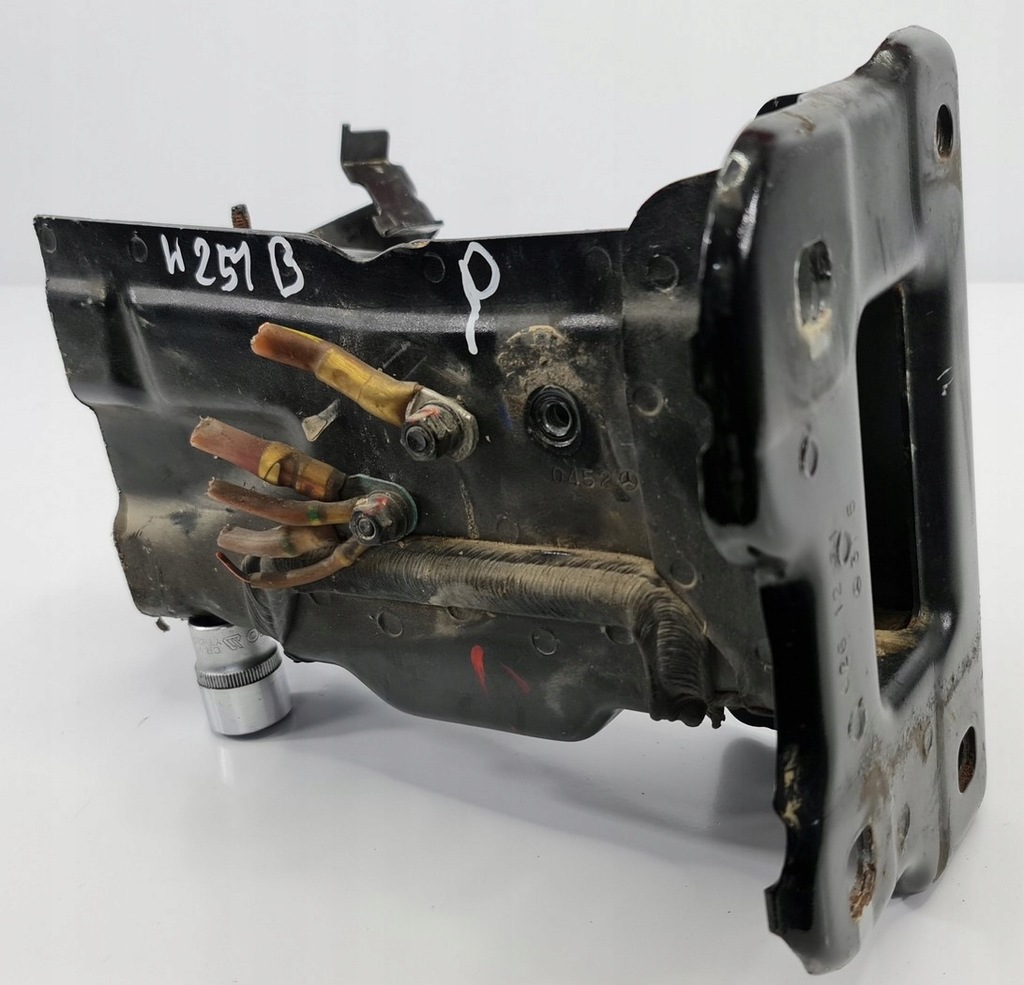 фото №1, Лонжерон правый перед mercedes r-kl w251