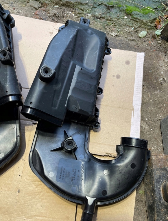 фото №5, Корпус фільтра повітря a1770901401 mercedes w205 6.3 amg