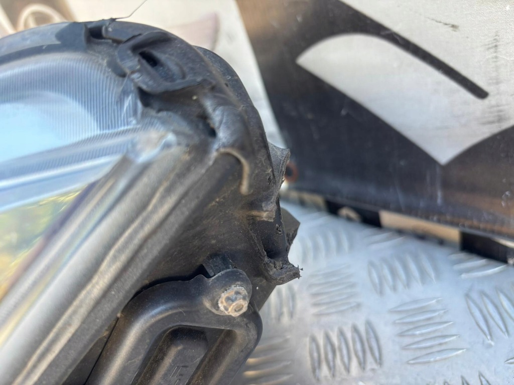 фото №7, Tesla model s лампа ліва перед lift комплектна europa 1053574