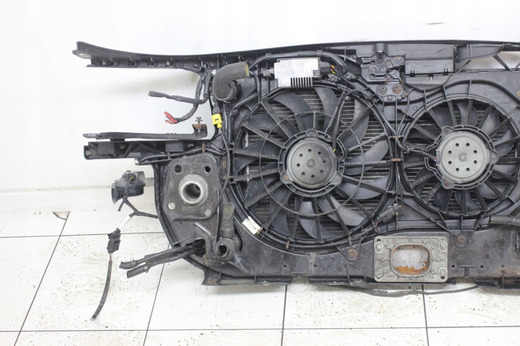 Ремень передний усилитель радиатор балка audi a4 b6 2.0 b автоматическая коробка передач в Украине