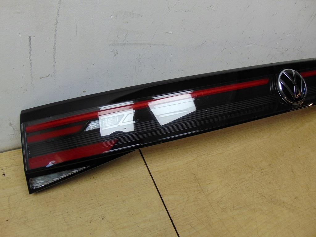 фото №8, Накладка крышки багажника лампы led vw taigo 2g7945093