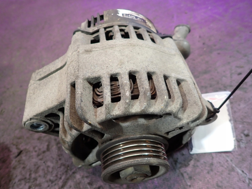 Suzuki swift 2 96-04 1.0 53km генератор 63321774 3140080e10 с Разборки