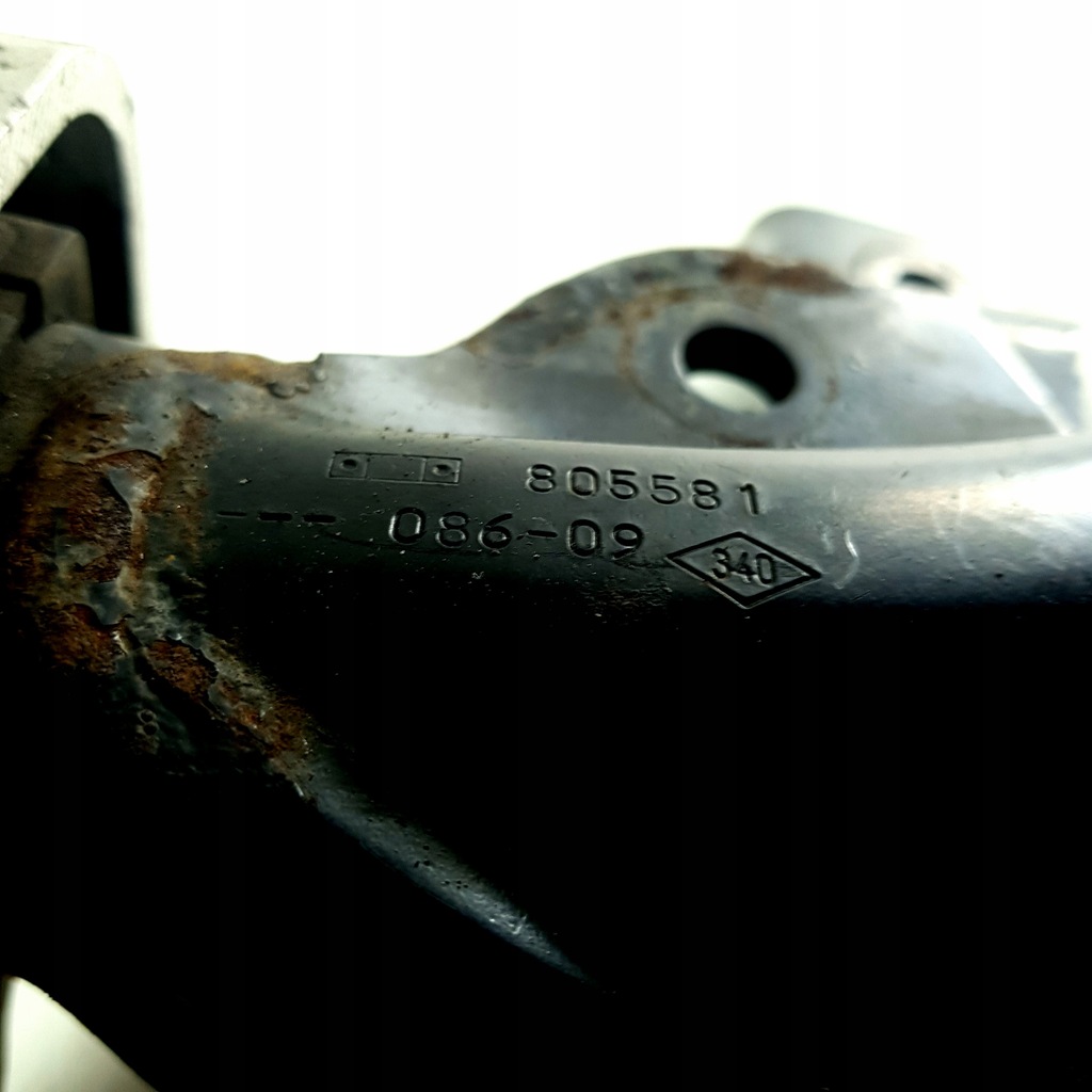 фото №5, Кронштейн подушка двигуна dacia sandero 1.4 i