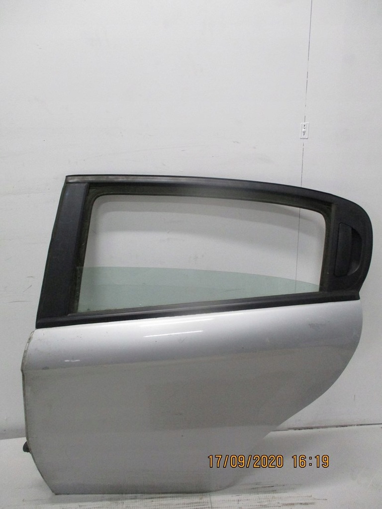фото №1, Двері alfa romeo 147 ліва задні
