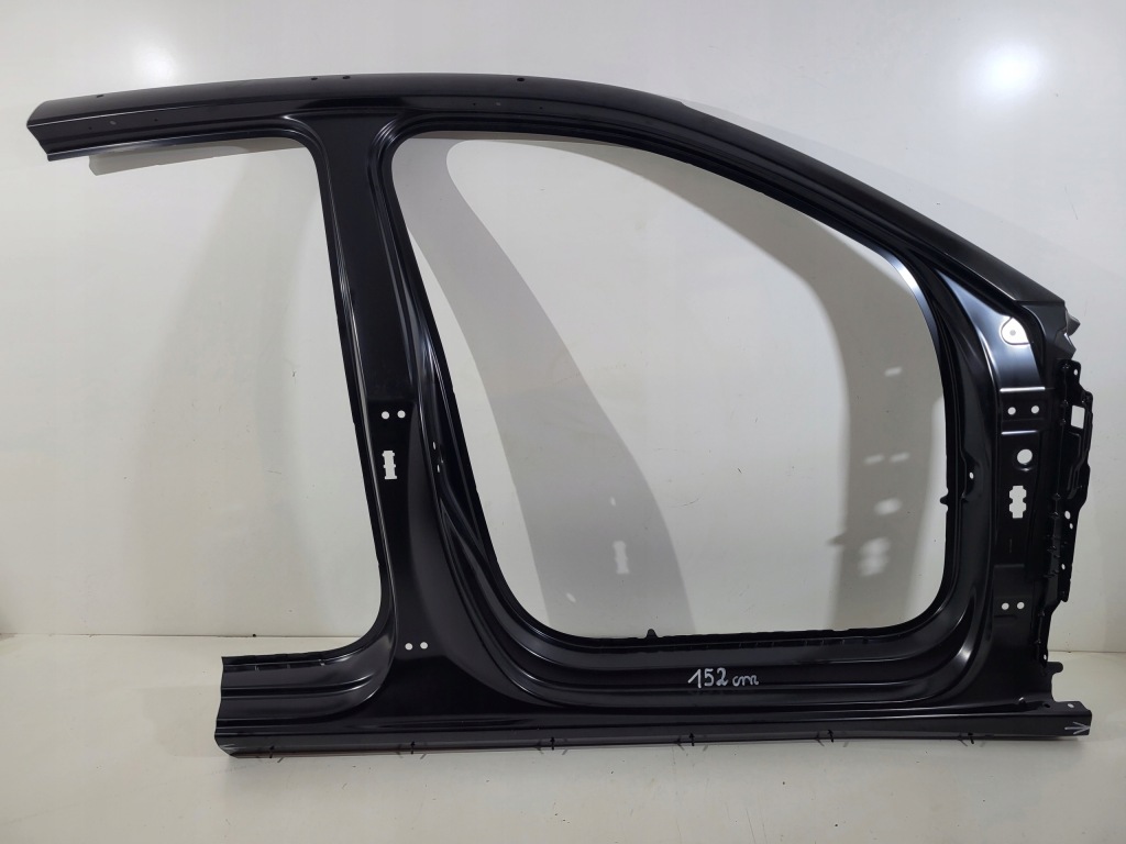 Купить Audi a3 8y sportback правый  порог стойку крыша новый оригинал!