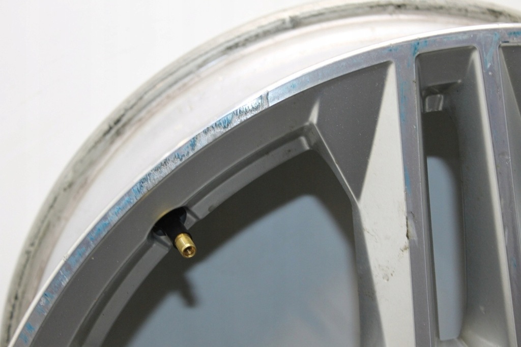 фото №15, Комплект диск audi q5 fy 80a601025g 2.0l дизель 140kw 2017