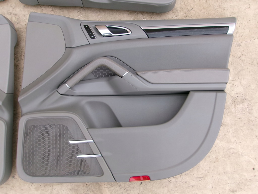 фото №12, Porsche cayenne 7p5 ta сиденья заднее сиденье обшивки комплект кожа