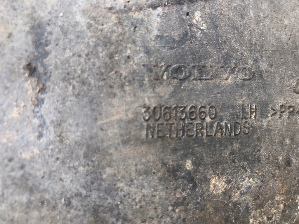 фото №4, Бризковик лівий правий перед передній volvo v40 00-04