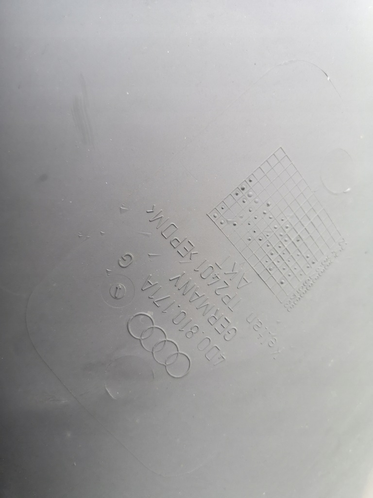 фото №5, Підкрилок правий задня audi a8 d2 4d0810172a