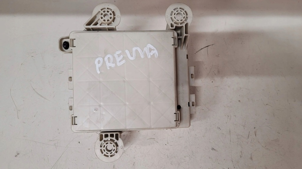 фото №6, Toyota previa xr30, xr40 ii 2001 коробка предохранителей / комплект