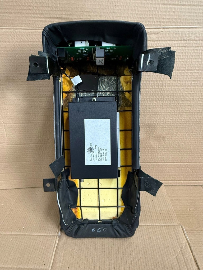 Bentley arnage подлокотник задний pw110468pa pm107263pa в Украине