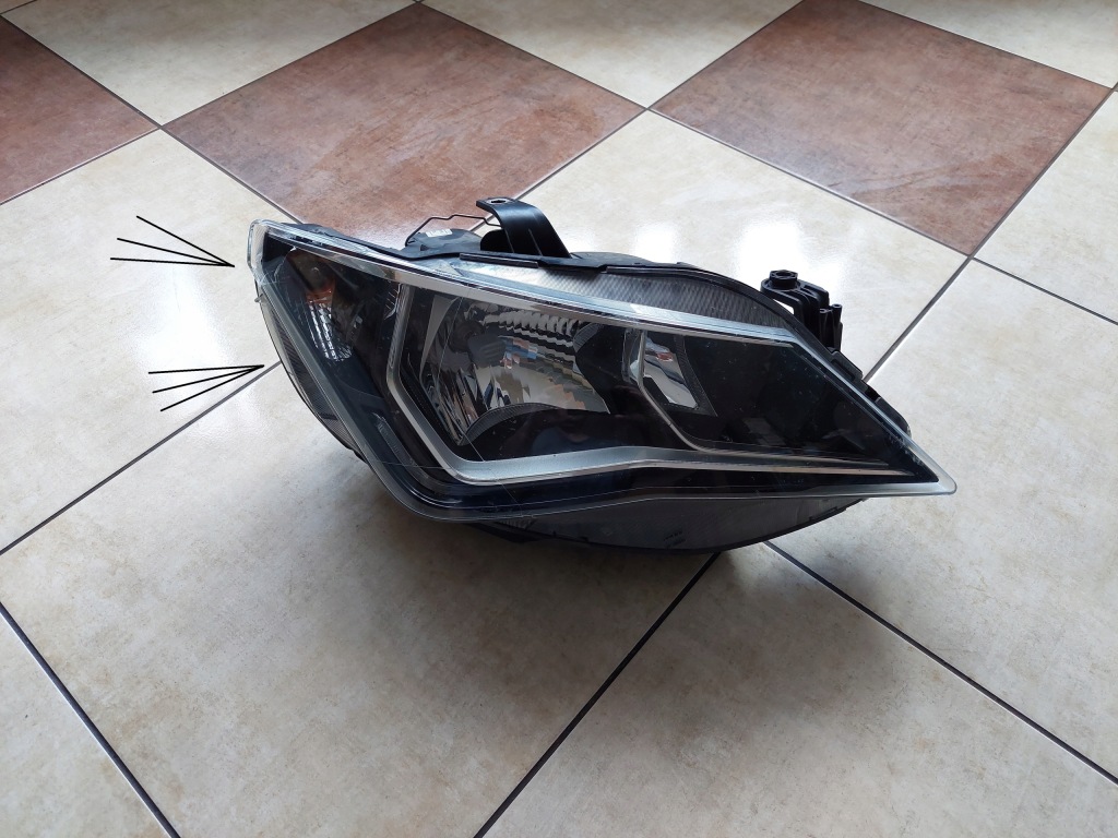 фото №1, Права лампа - led - seat ibiza iv 4 - lift