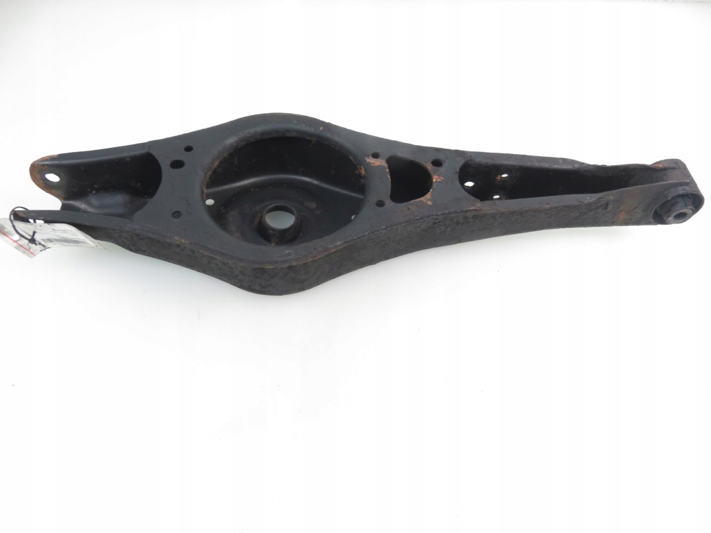 фото №1, Важіль задній правий audi a3 8p