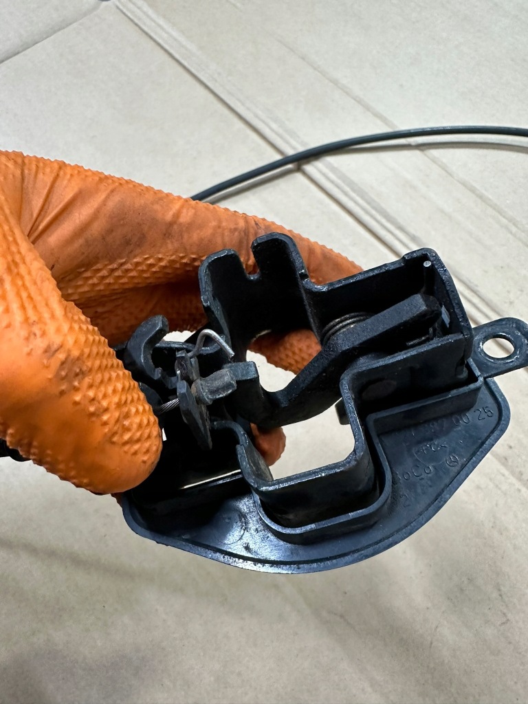 фото №14, Замок капот, замки, трос капот, тягa mercedes cl w216