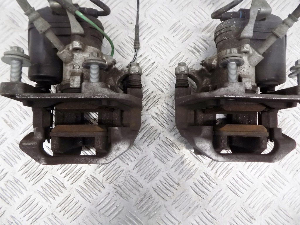 фото №7, Bmw 3 g20 суппорт тормозные колодки тормозные диски тормозные задняя