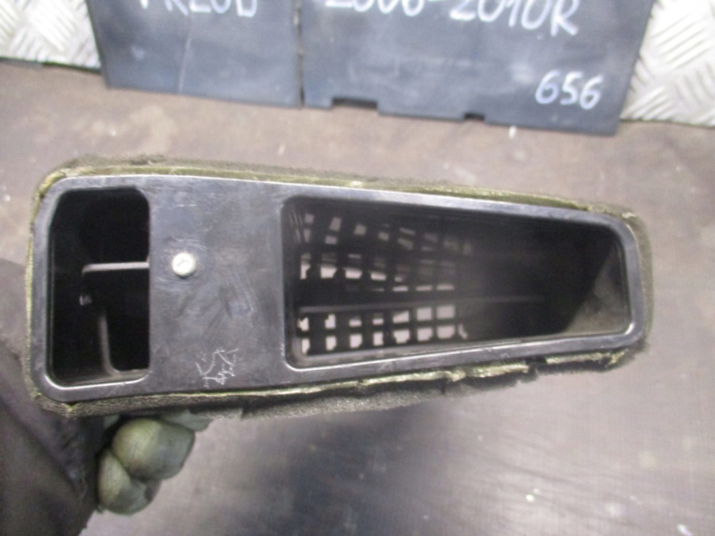 фото №4, Решётка воздуховод перед 97410-1h000 kia ceed ii 1.6 crdi 06-09 r.