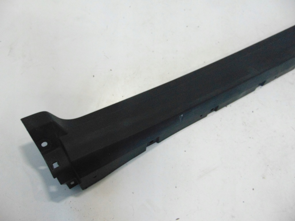 фото №6, Права молдинг поріг maserati levante