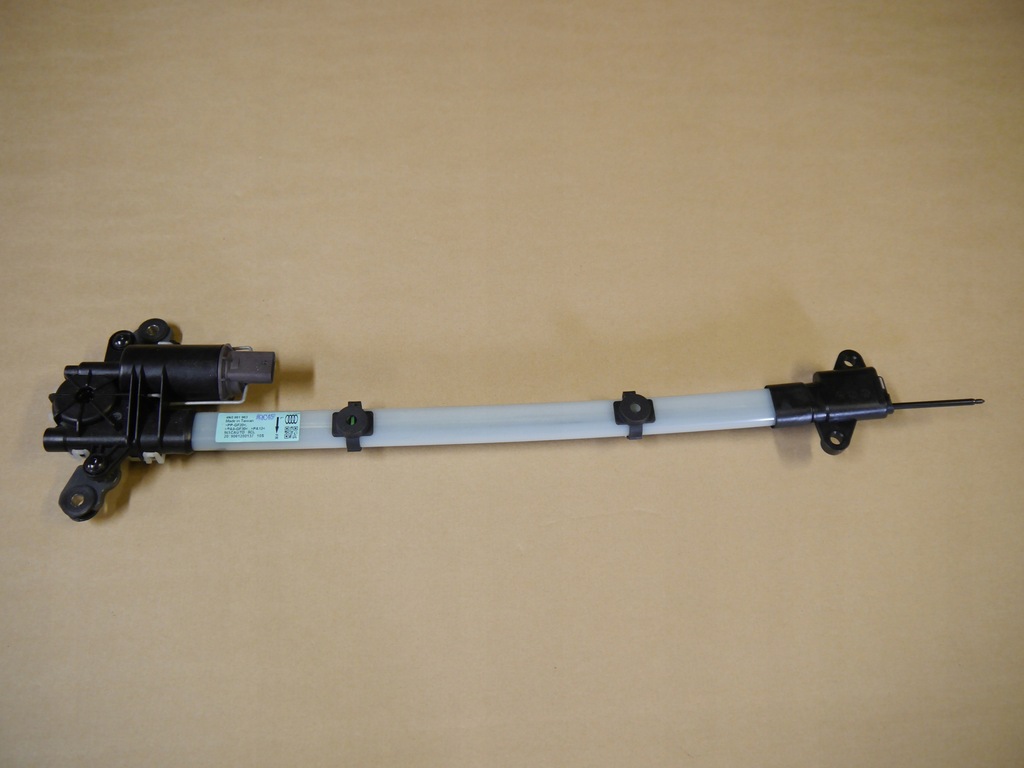 фото №1, Audi a8 d5 привід шторка двері задня 4n0861963