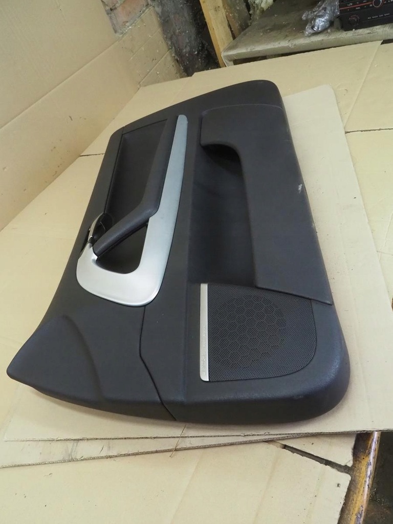 фото №8, Audi a3 8p 3d обшивка дверь правый передний europa