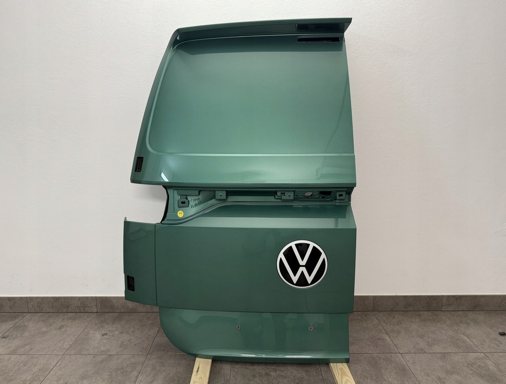 фото №1, Vw id buzz дверь левый задняя + logo ! bayleaf green !