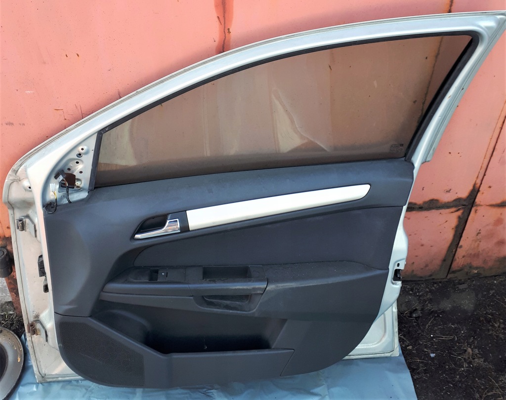 фото №11, Дверь opel astra h правый перед