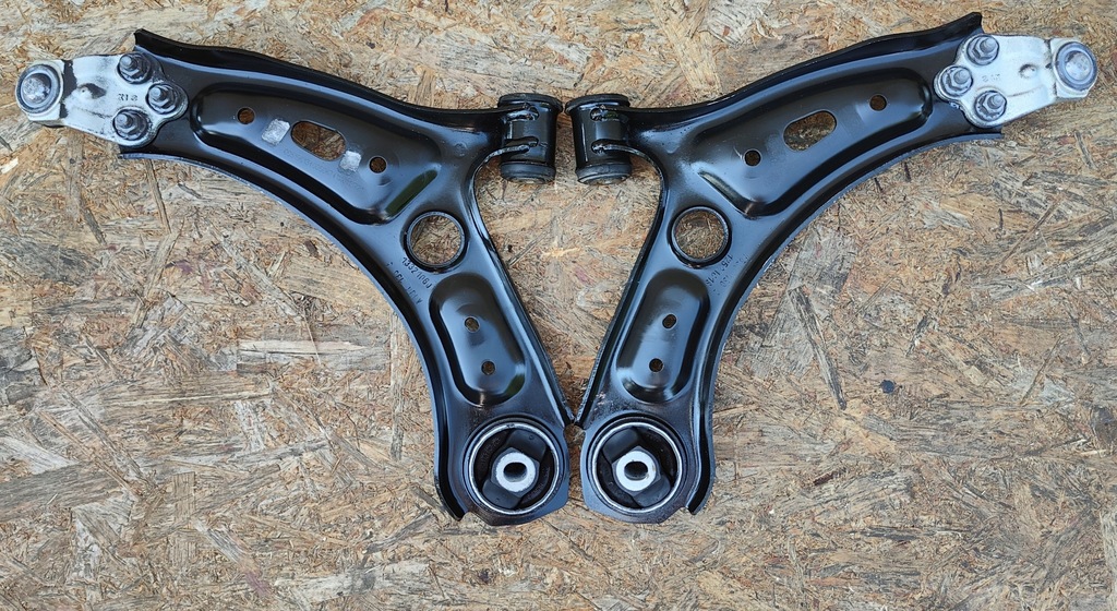 фото №2, Рычаг передний правый jeep compass ii lift 2022 rok