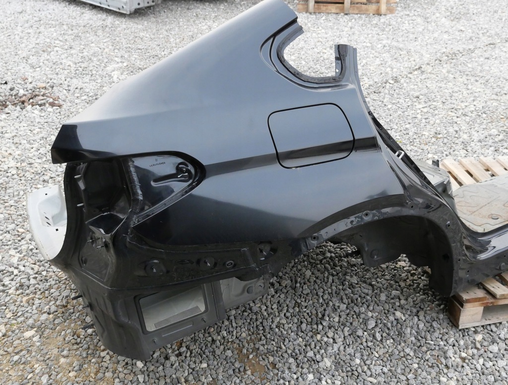 фото №1, Bmw f26 x4 чверть крила правий задня праве задні pas задня