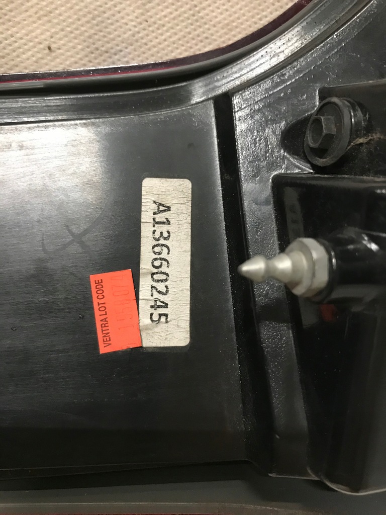 фото №10, Ford explorer lift 16-19 лампа задняя левая