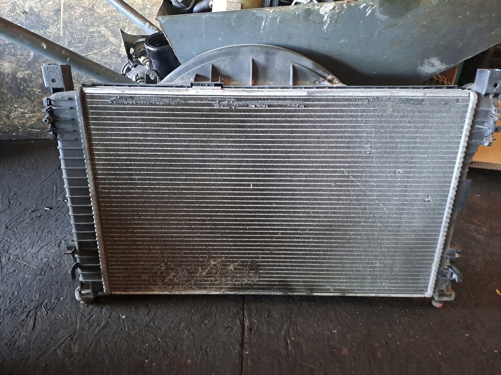 фото №1, Радіатор wody mercedes w203 sport coupe 2.0 компресор