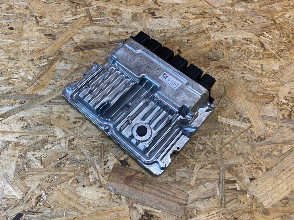 фото №8, Бортовой компьютер блок управления двигателя bmw 1 f40 f44 2.0b 5a57781 0261s1066n