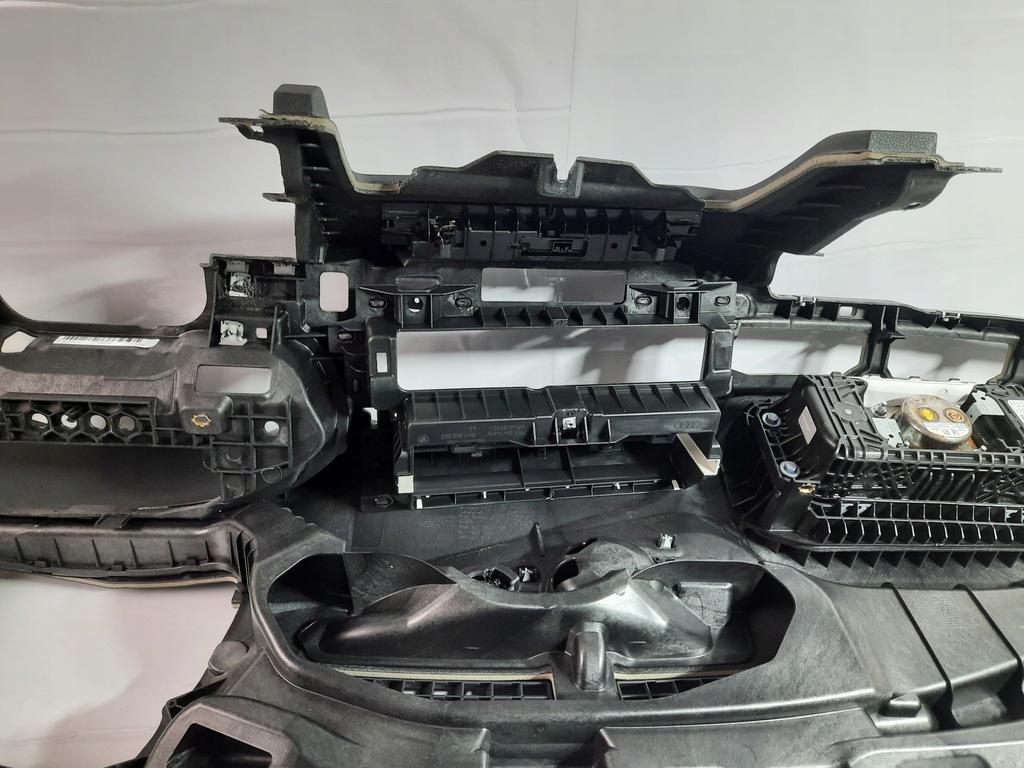 фото №8, Audi a5 18- панель приладів приладова панель приладів подушка 8w1857001l usa