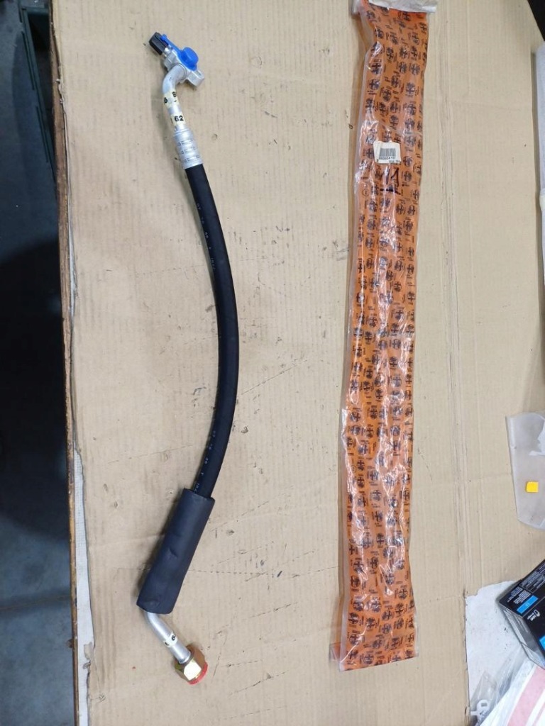 фото №1, Wąż кондиционера alfa romeo 145 146 155 60604157