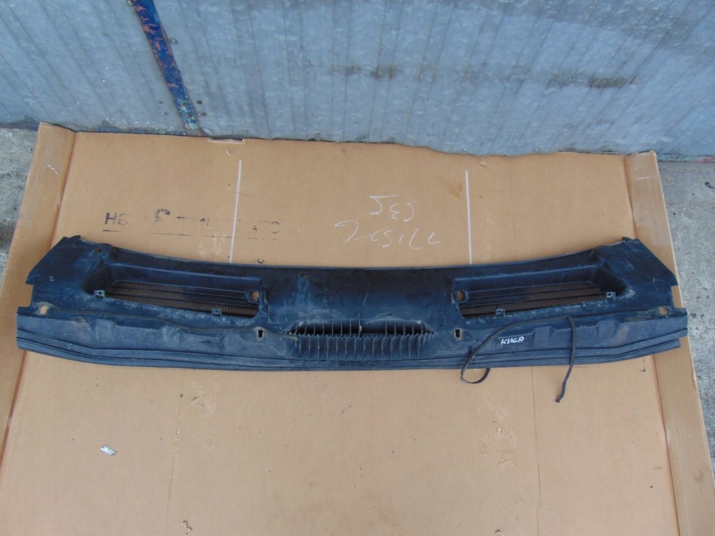 фото №8, Жабо пластиковий ford kuga mk1 8v41-s02216